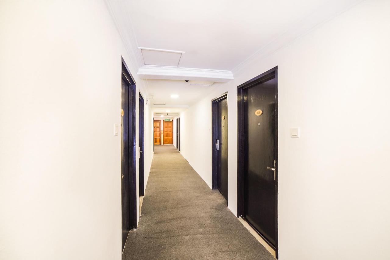 Palace Inn Miri Εξωτερικό φωτογραφία