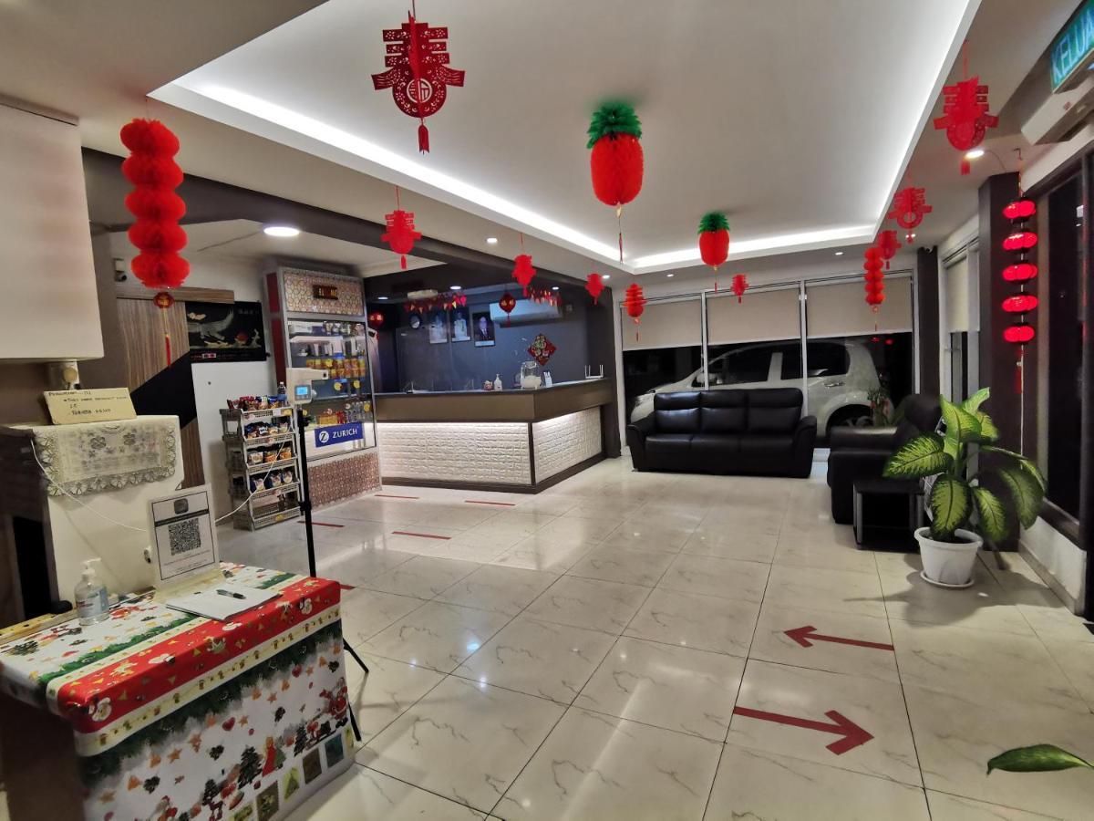 Palace Inn Miri Εξωτερικό φωτογραφία